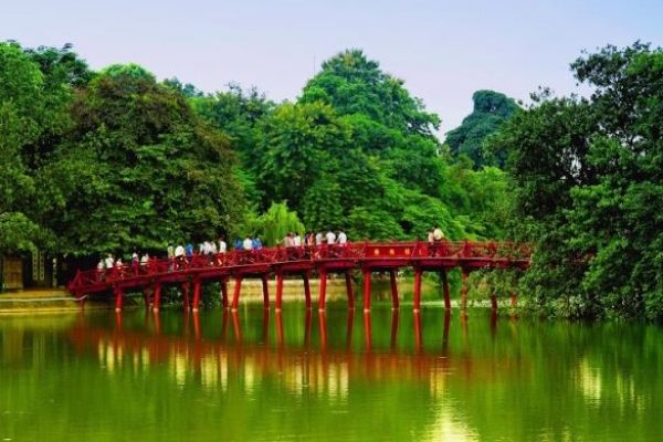 5 Best Places to Take Photo in Hanoi